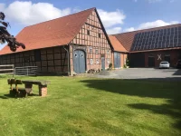Bauernhof, Resthof mit Scheunen, Reithalle , Pferdeboxen...